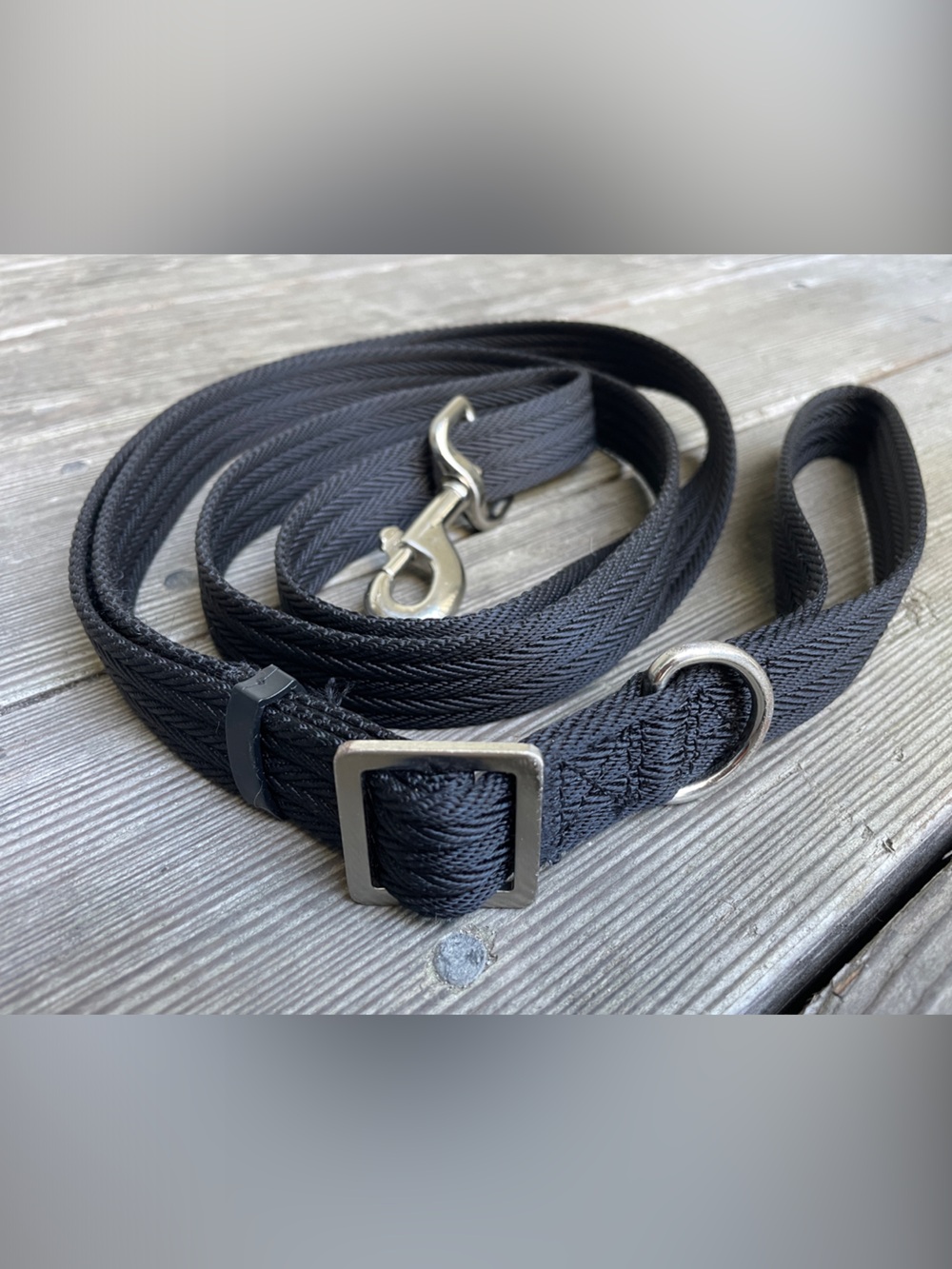 Black Adjustable Dog Leash with Metal Hardware - EUC